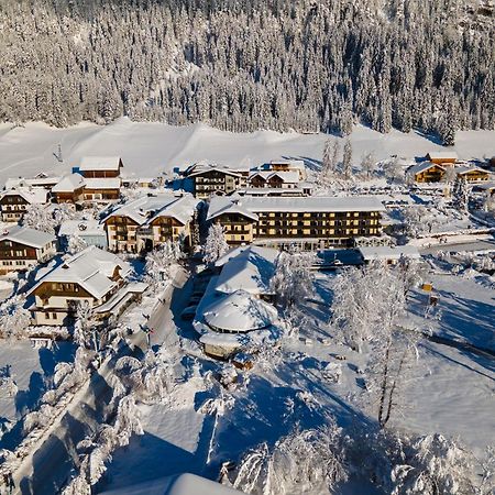 Lacus Hotel Am See Weissensee Kültér fotó